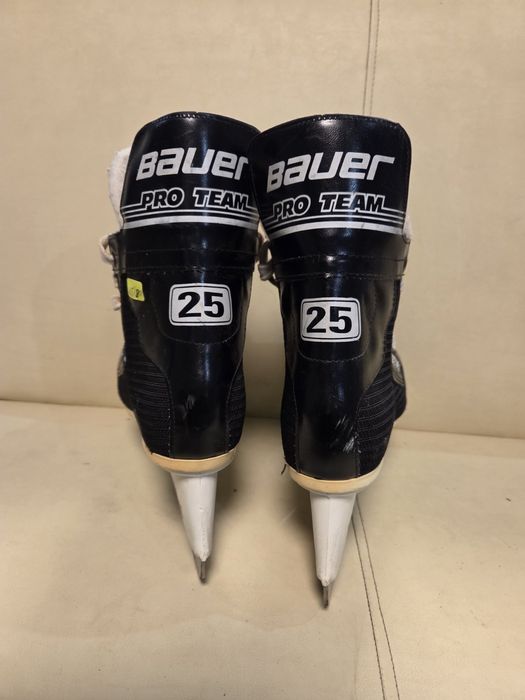 Кънки за лед Bauer Pro Team (EU40)