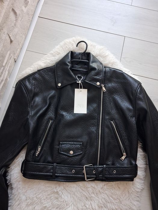 Палто с косъм  кожено и двулицево яке    Zara