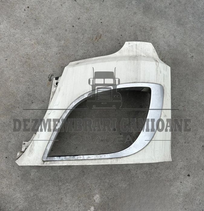 ochelar far stanga daf xf euro6 1861949 2033875