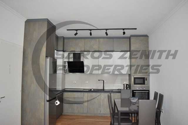 Дава се под наем Двустаен апартамент в София, Стрелбище - 98 кв.м за 290.7 € - Снимка #1