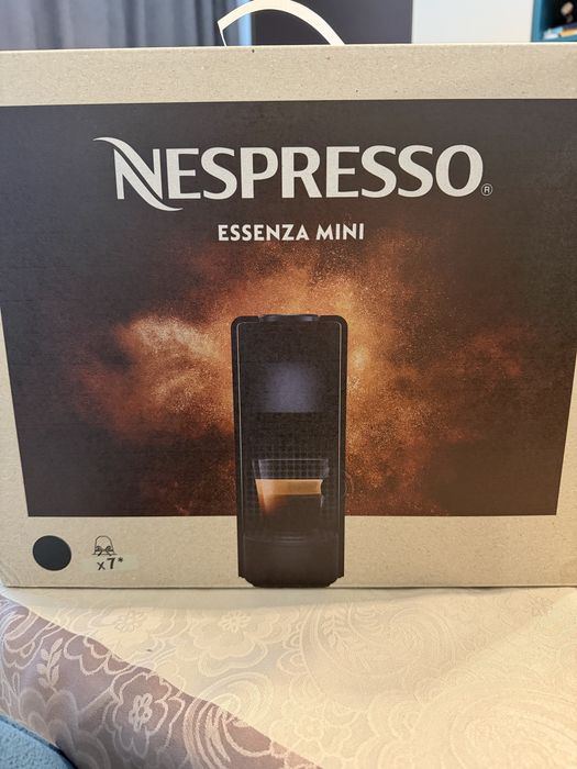 Кафемашина + 150 капсули