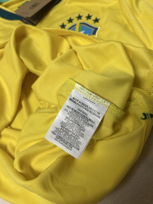 Tricou oficial de fotbal acasă al Brazil national football team 2026, original, fabricat în Brazilia, culoare galben, nou cu etichete, mărimea L