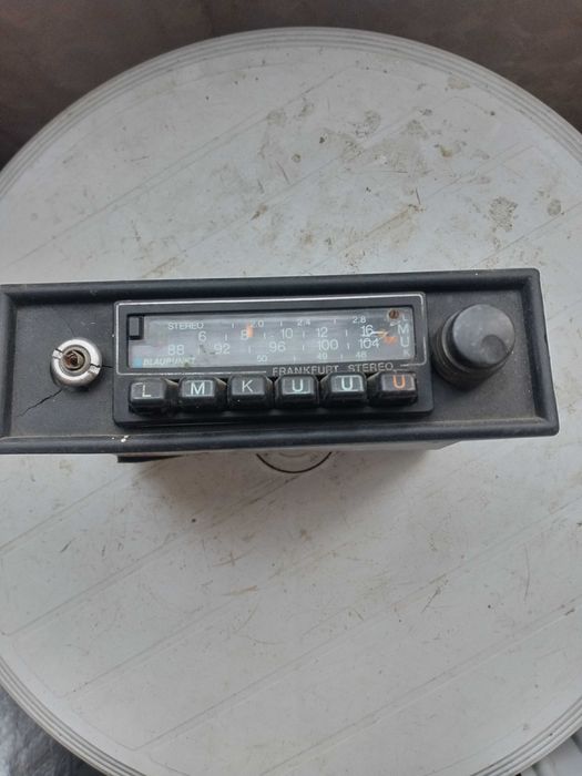 Стари радио апарати за кола, Антики . Блаупункт и Респром