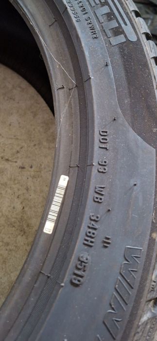 Anvelope iarna 2 buc Pirelli Winter 235 45 18 VW Passat B8 3G