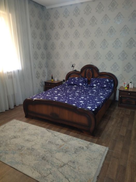 Продам спальный гарнитур