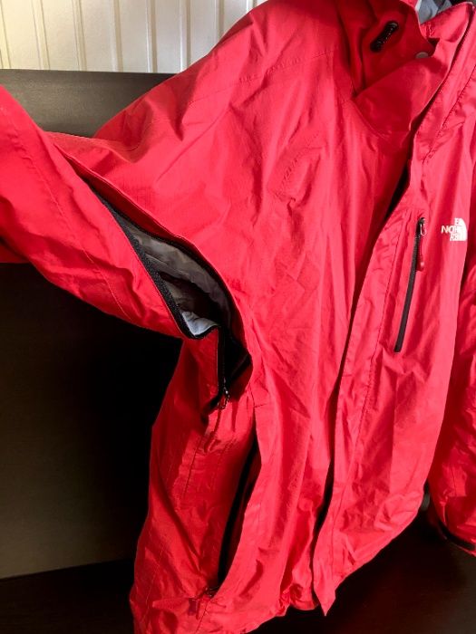 THE NORTH FACE яке с Gore-Tex Технология и отразител RECCO