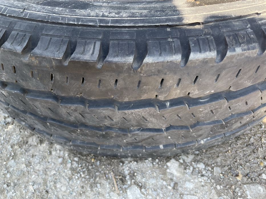 2бр гуми 195/65 R 16 C