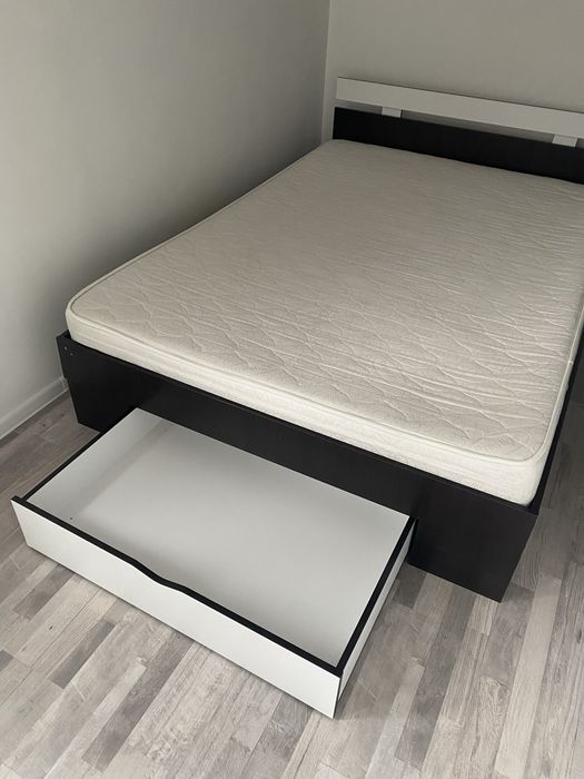 Pat si saltea inclusa