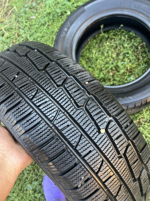 Пара зимних шин 195/65/15