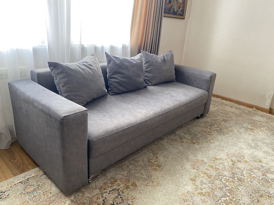 Продам диван!