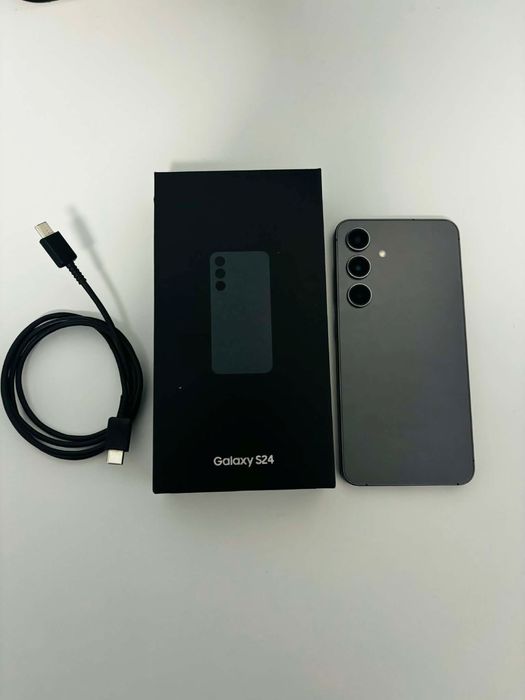 Samsung S24 256GB 100% капацитет батерия