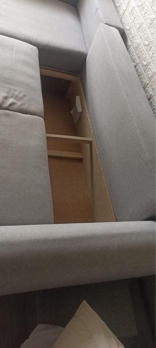 Vand coltar  sufragerie