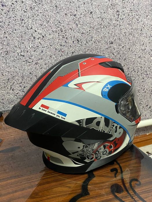 Orginal shlem sotiladi