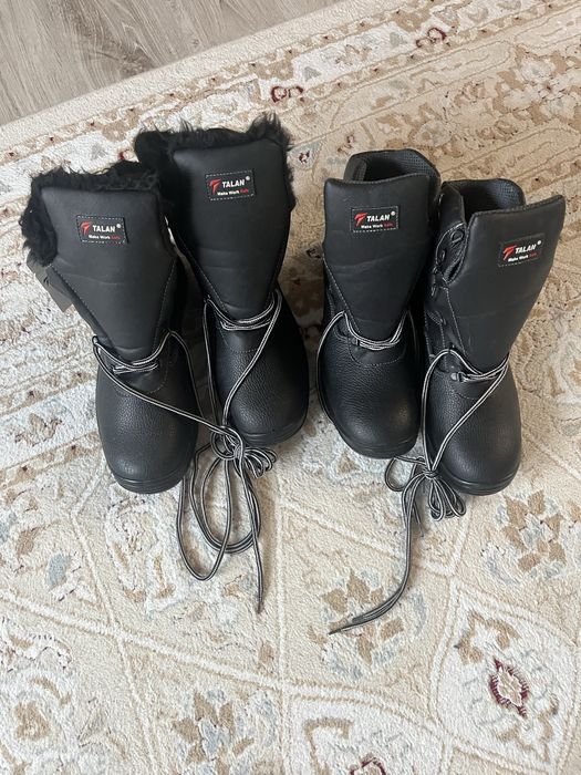 Продам спец обувь