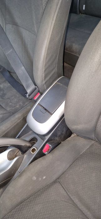 Тойота Аурис  Toyota Auris  2008г. 2.200куб. 177кс.  D-KAT  ДИЗЕЛ НА ЧАСТИ