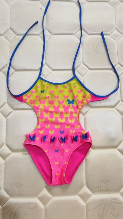 разные купальники от 2 до 8 лет