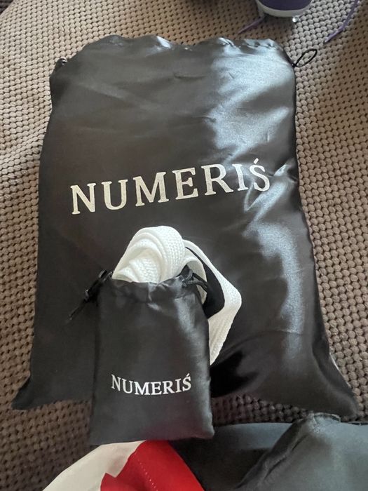 Adidasi numeris