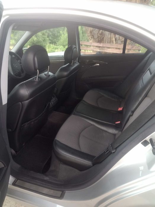 Мерцедес Е 270 2003 г.