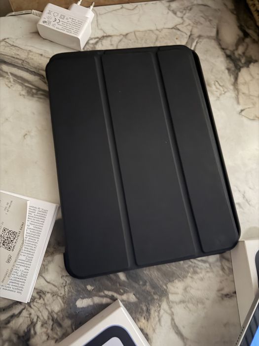 Ipad 11 A16 неразличими от нови