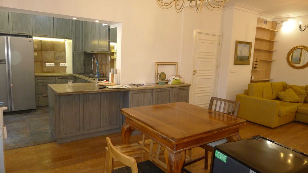 Продава се Тристаен апартамент в София, Център - 93 кв.м за 2150 €/кв.м - Снимка #4