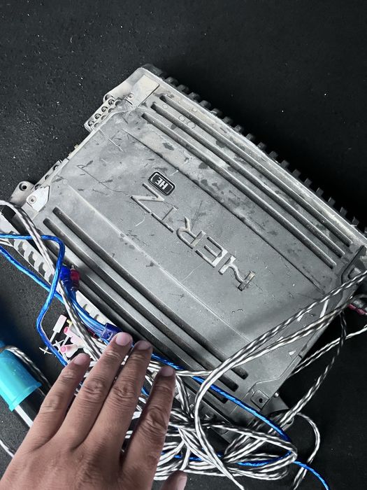 hertz усилитель продам