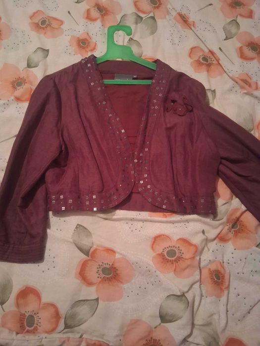 болеро /късо сако/