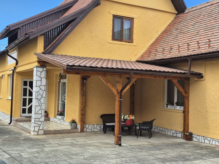 Casă Răsinari teren 990 m
