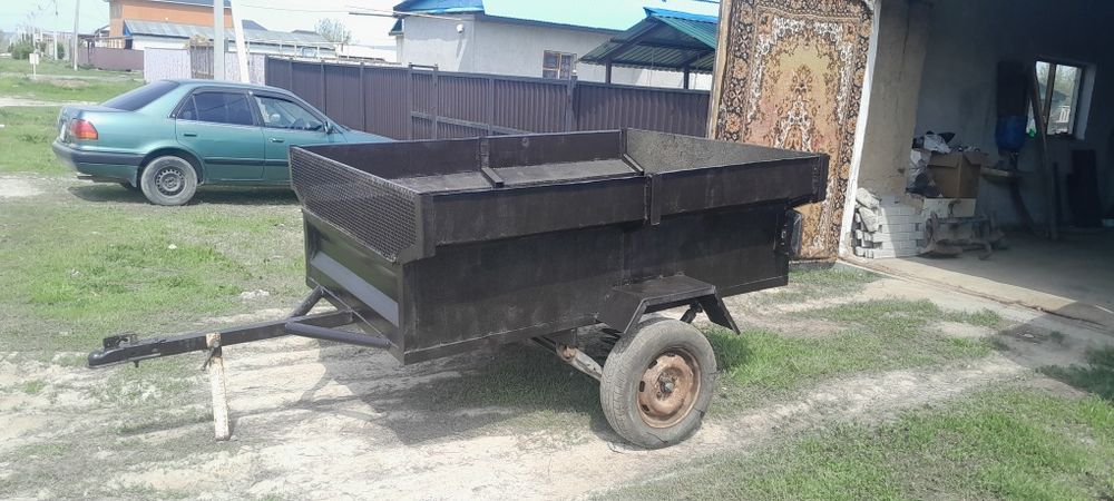 Продам прицеп 1.10-2