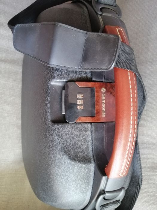 Samsonite куфарче за козметика и грим