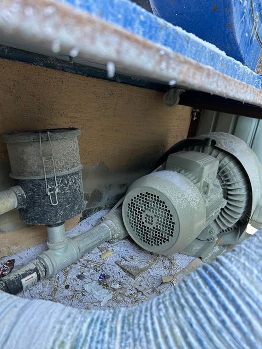 Пвх,дсп,басқада  матиралдарды кесетін,дайын станок