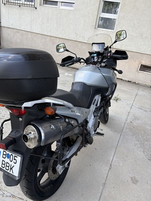 Suzuki V-Strom DL650 2004 - schimb -