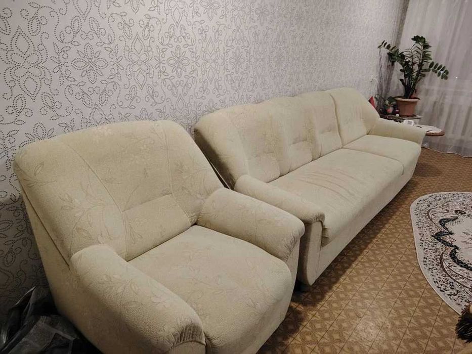 Мягкий уголок для гостиной