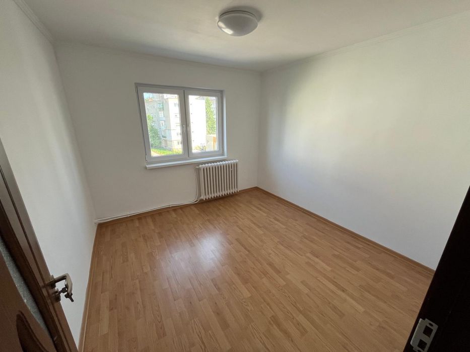 Apartament cu 3 camere