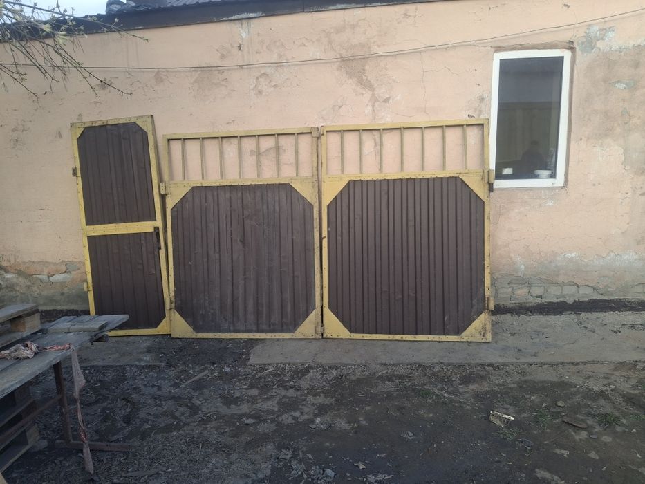 Продам ворота в хорошем состоянии