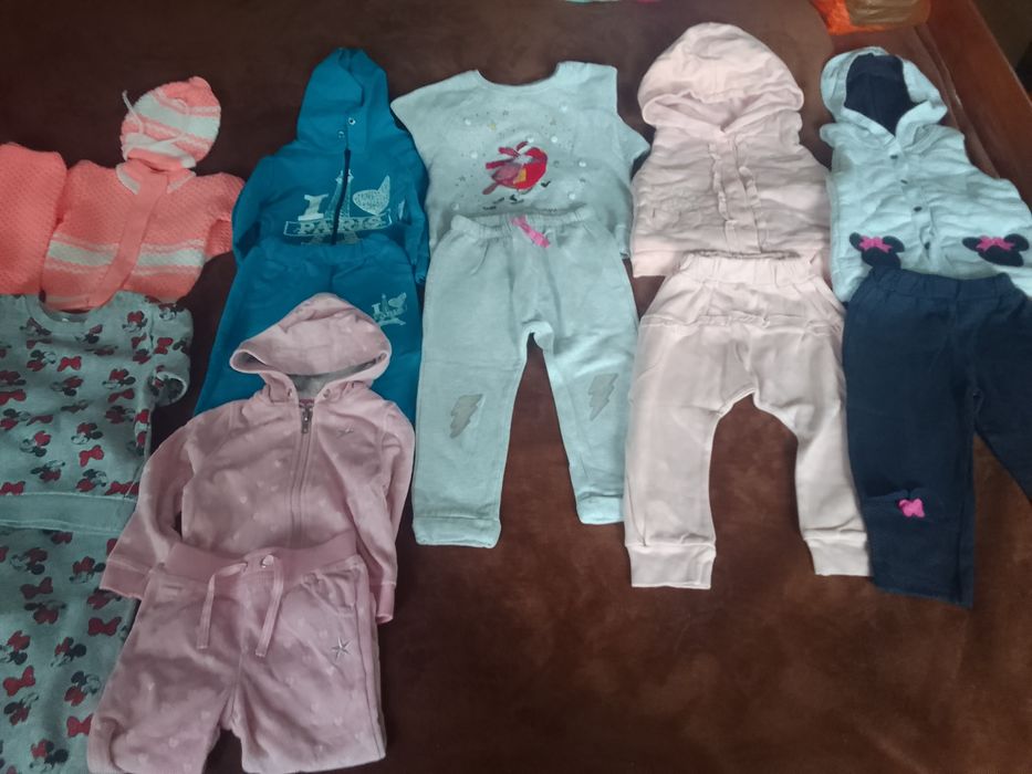 Продам детские вещи