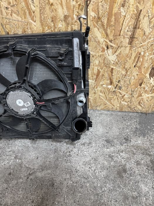 Radiator Apa / intercooler / A.C / Ventilator Bmw X5 F15 X6 F16 3.0d