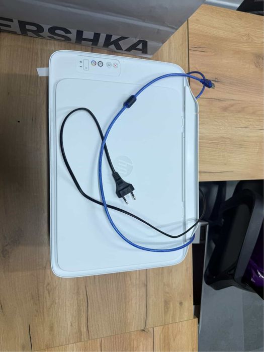 Принтер Hp DeskJet 2320 новый