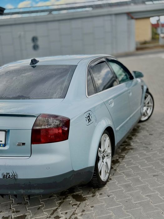 Vând Audi a4 b6 modificat  pentru pasionați de viteză ..