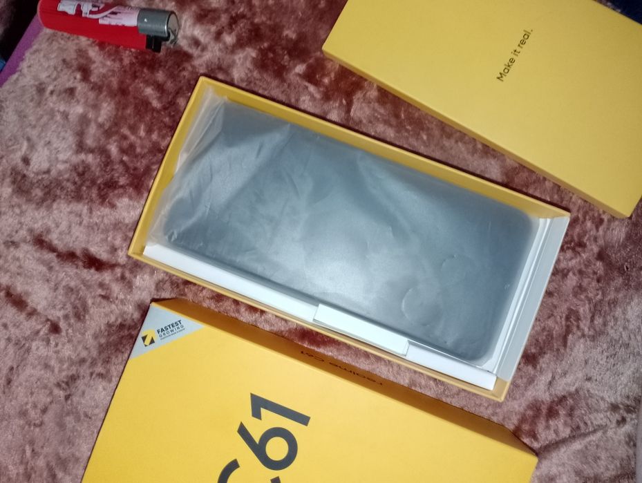 Realme C61 – Nou, 128 GB, Dual SIM (2 cartele), cu folie protecție