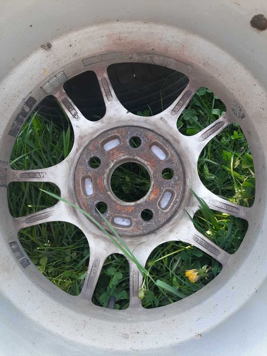 vand set genti aliaj pt skoda fabia(seat,vw) 5X100 7JX15HET37