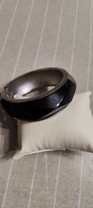 Дамски гривни 16 бр.