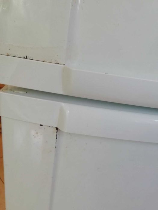 Хладилник с фризер 323Л - ELECTROLUX ENB34633W NO FROST