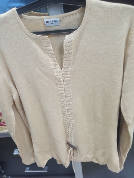 Женская кофта-свитер р.50