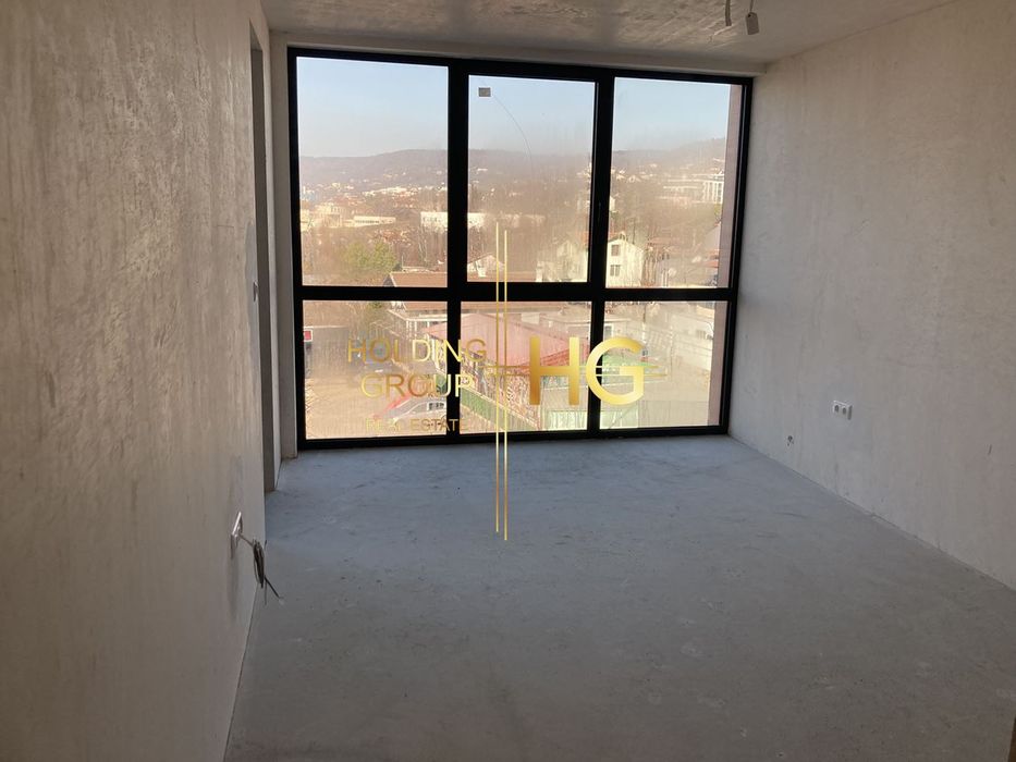 Продава се Тристаен апартамент в Варна, Бриз - 98 кв.м за 2011 €/кв.м - Снимка #6