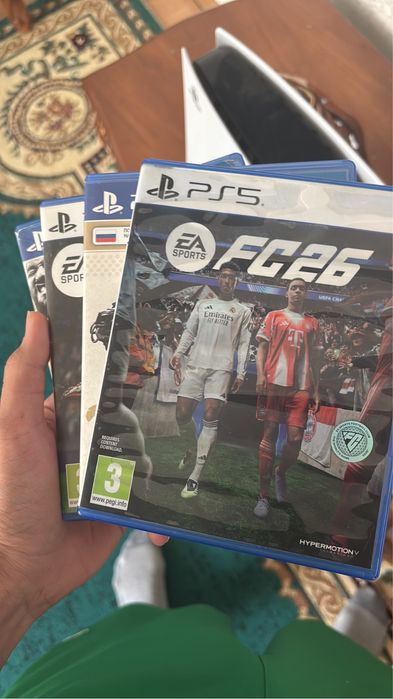 Продам PS 5 обычный