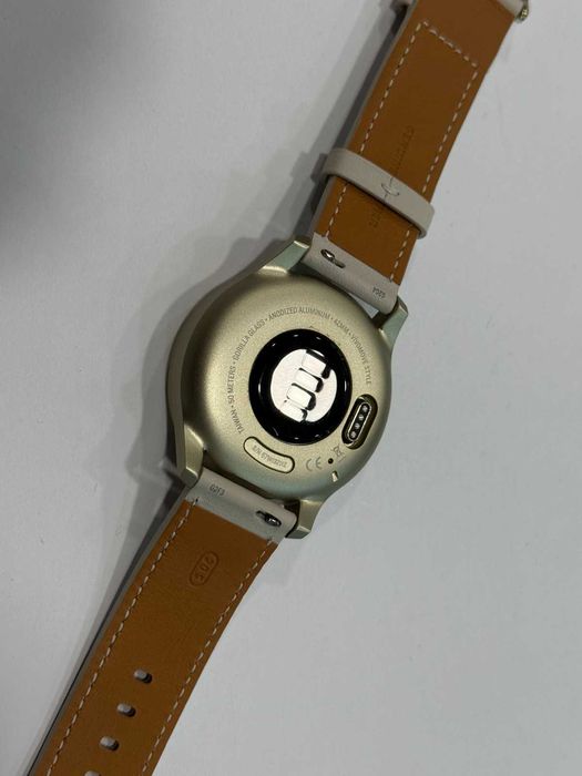Smartwatch Garmin Vivomove Style – Champagne/Dust Rose