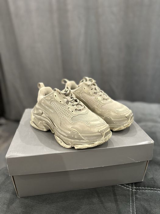 Balenciaga Triple S маратонки