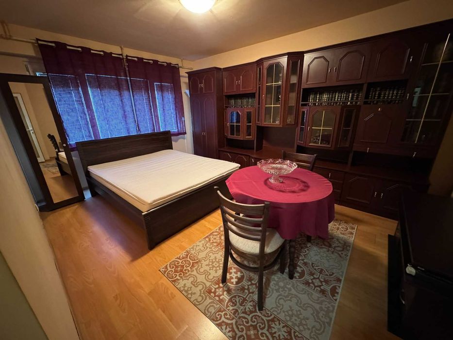 Дава се под наем Двустаен апартамент в Варна, Левски - 64 кв.м за 382.5 € - Снимка #2