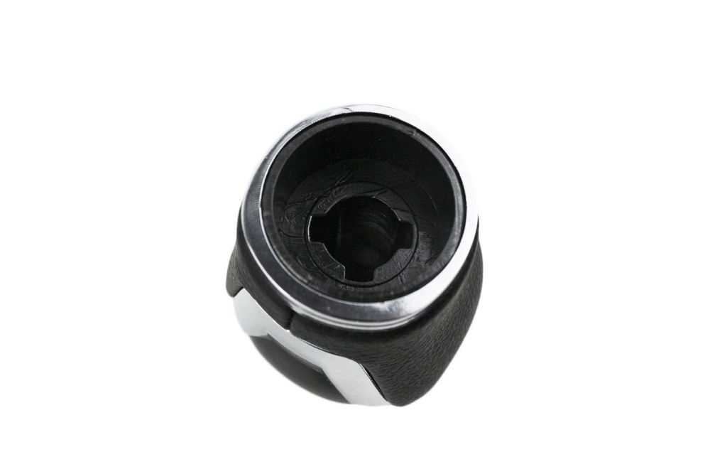 Топка кожена за скоростен лост Nissan Qashqai J11 X-trail T32 6 ск.