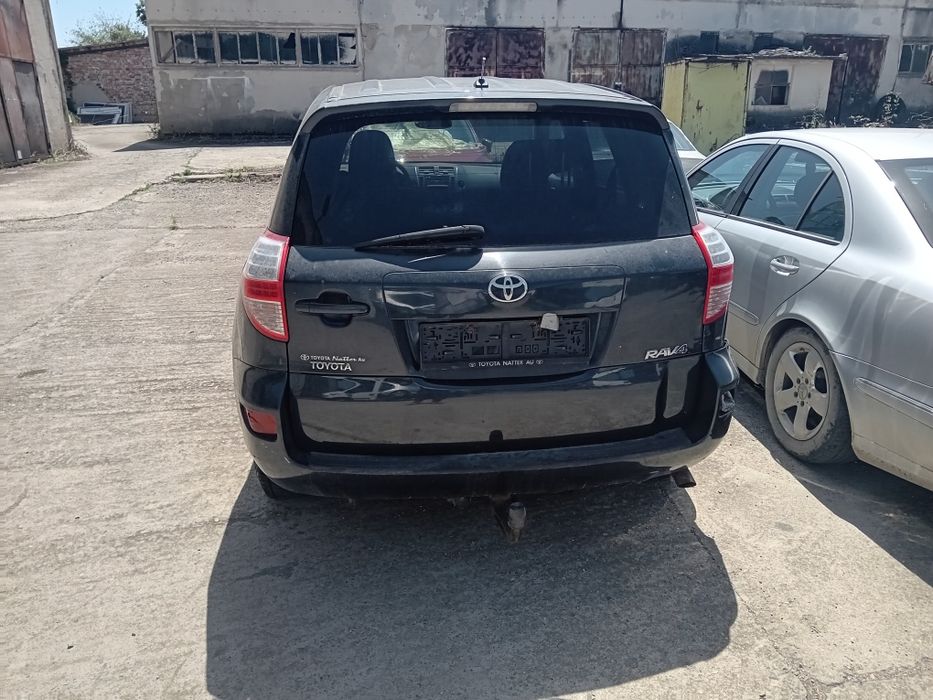 Тойота Р ав 4 АВТОМАТ 2011Г ТЕГЛИЧ 2.2 150К.С НА ЧАСТИ ТАБЛО